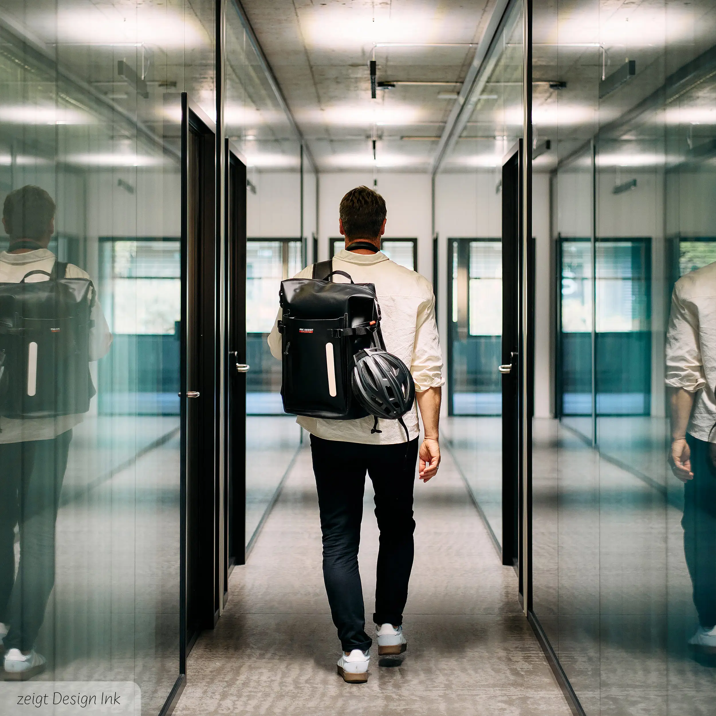 Zurich 24L backpack for everyday use & office - Mango