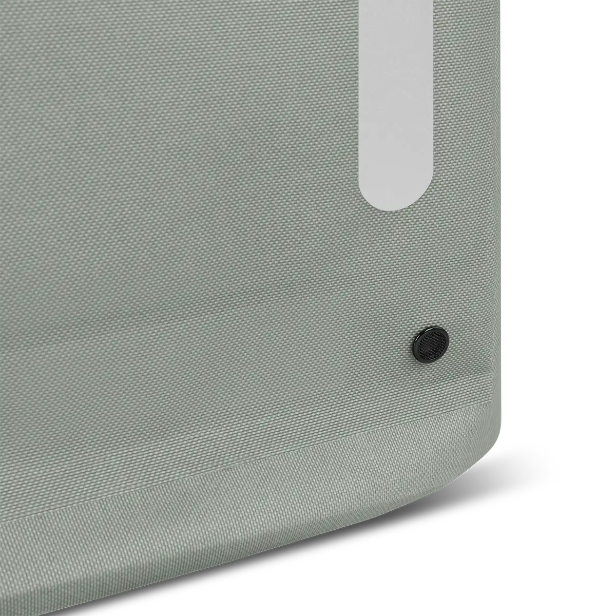 Flexible outer compartment with drain