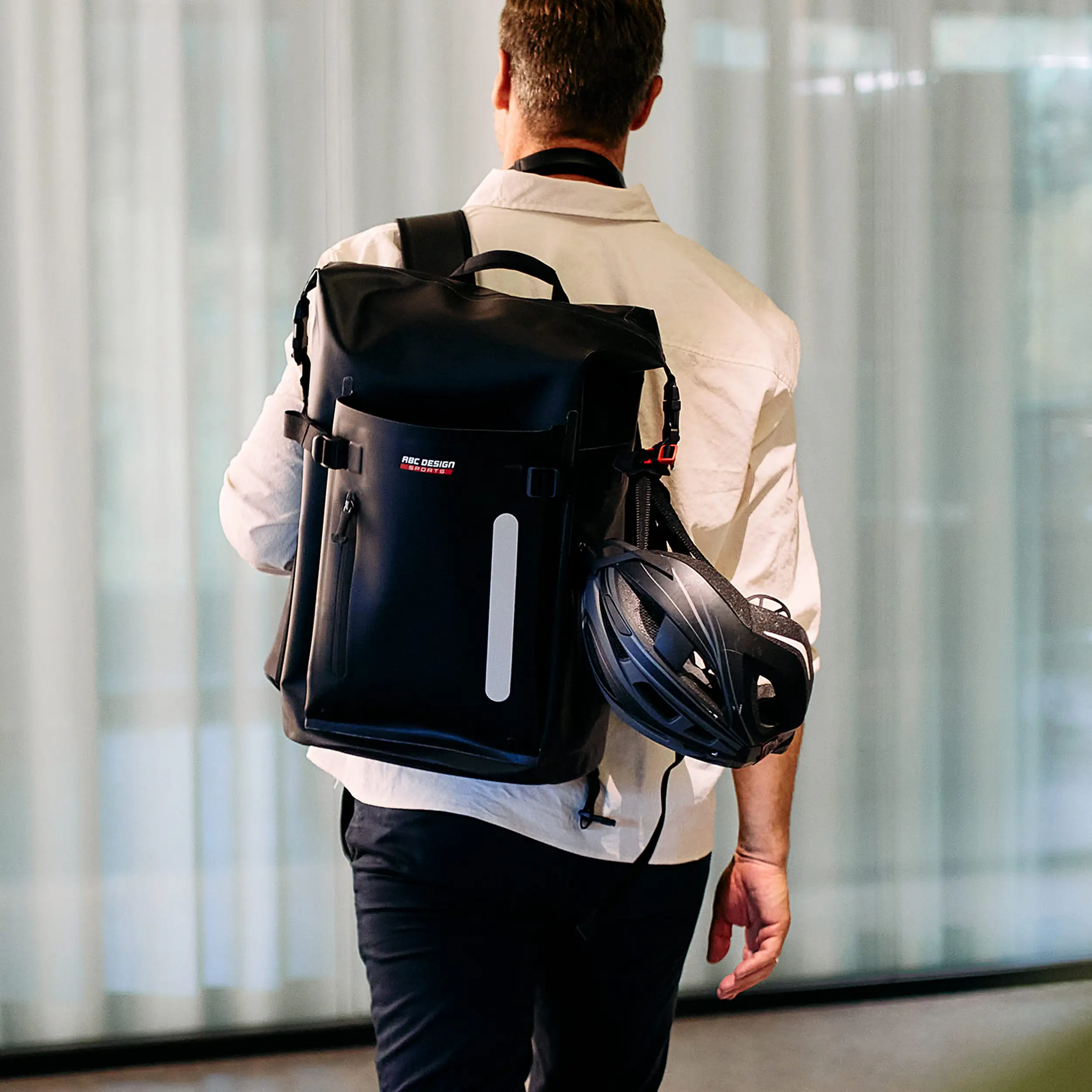 Zurich 24L backpack for everyday use & office - Ink