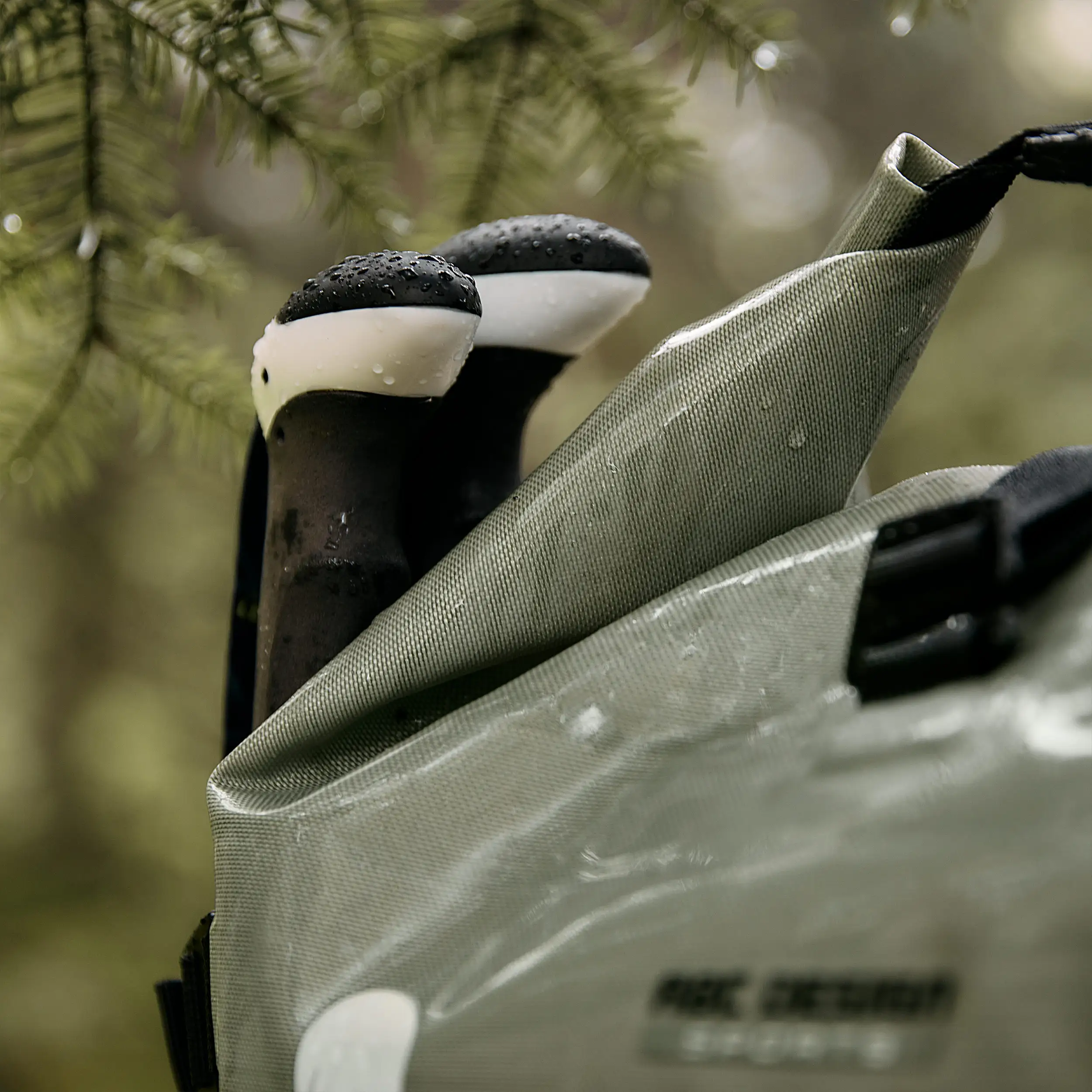 Solothurn 22L outdoor backpack for everyday use and adventure - Pine