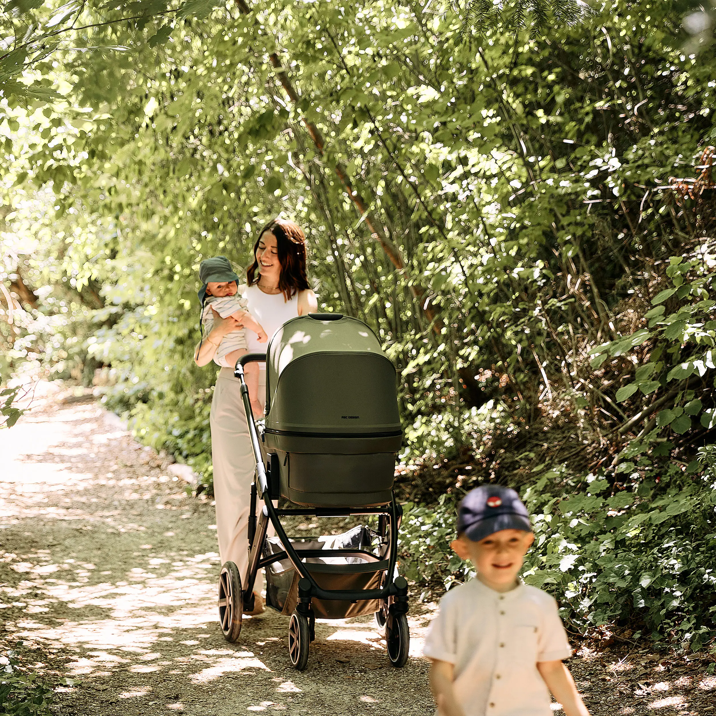 4in1 Stroller Set Salsa Core incl. infant car seat Calla with Reclining Function and the Root Isofix base - Olive