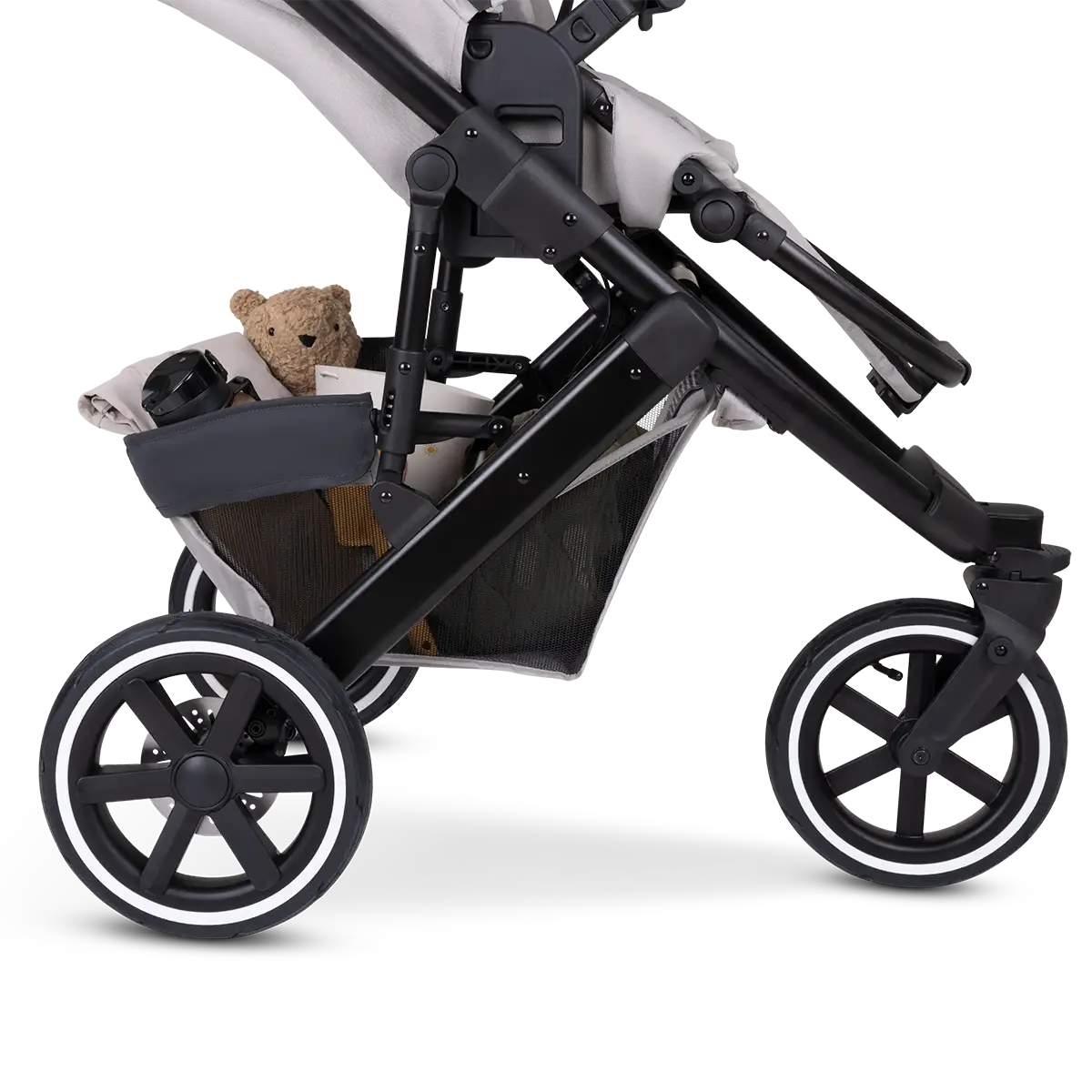 Lots of storage space: everything can be