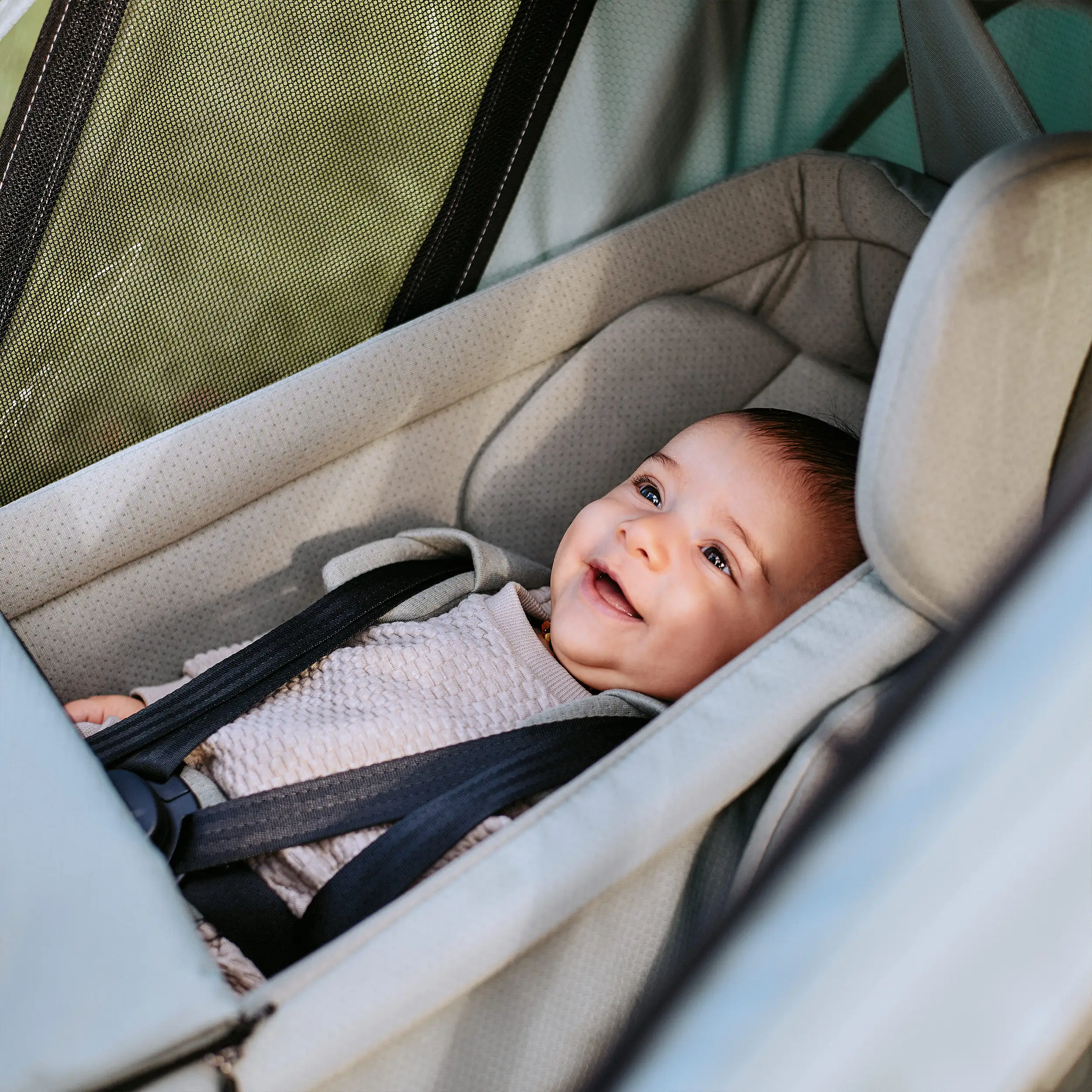 Newborn Insert for Bike Trailer Tour - Olive